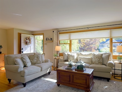 101 Bellevue Rd, Andover, MA 01810 - photo 2