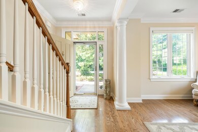 Entryway featuring light hardwood / wood-style flo