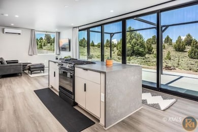 4225 N Uintah Dr, Alton, UT 84710 - photo 2