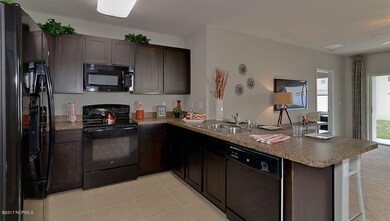Allex-1459_Hawks-Landing-Tampa_Kitchen3