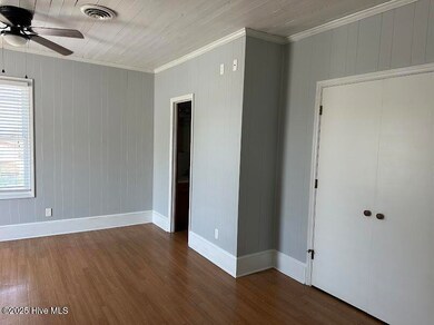 211 Pamlico St unit C, Belhaven, NC 27810 - photo 5