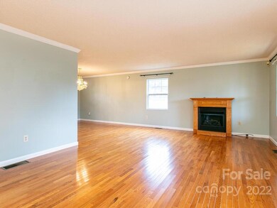 110 Moody Rd, Asheville, NC 28806 - photo 5