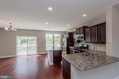 3846 Pentland Hills Dr, Upper Marlboro, MD 20774 - photo 3