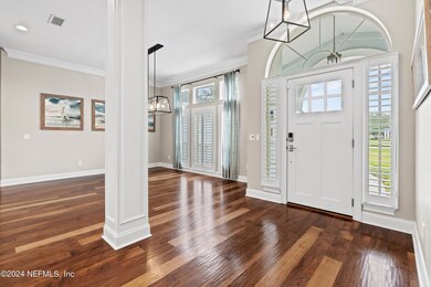 09-Foyer