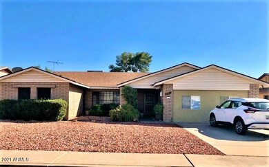 843 E Divot Dr, Tempe, AZ 85283 - photo 3