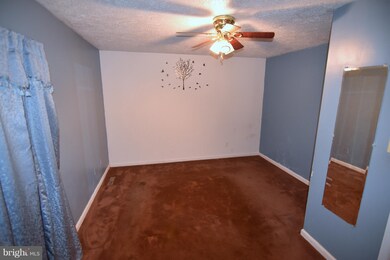 37085 W Spicer Dr, Mechanicsville, MD 20659 - photo 6