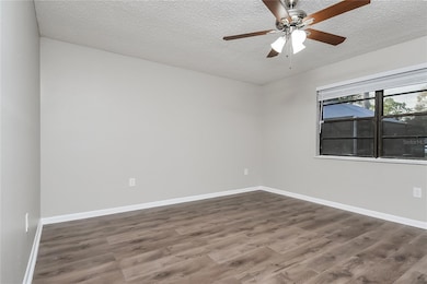 225 Tracy Way, Lakeland, FL 33809 - photo 6