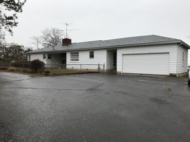 493 Old Stage Rd, Central Point, OR 97502 - photo 3