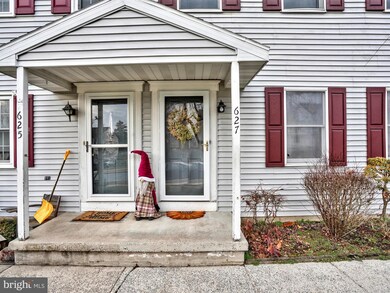 627 Leininger Ave, Mohnton, PA 19540 - photo 3