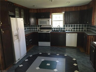 452 Mabe Rd, Star, NC 27356 - photo 7