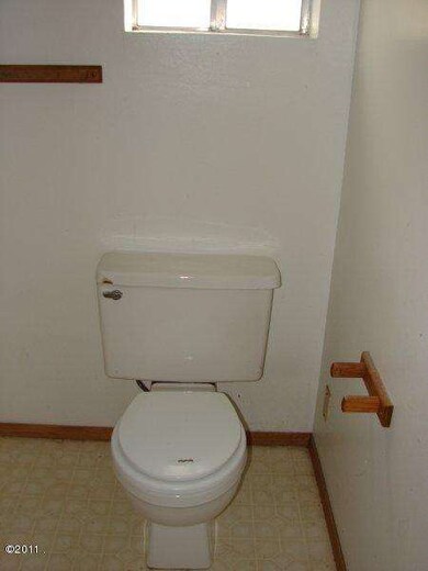 4a main bath