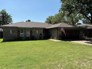 4444 Summit Cir close view