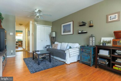 4736 Saint Denis Dr, Philadelphia, PA 19114 - photo 7