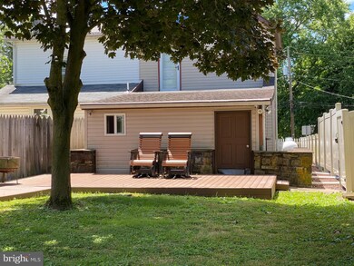 143 Hellertown St, Quakertown, PA 18951 - photo 6