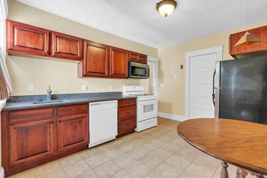 41 Howard St unit 2, Waltham, MA 02451 - photo 6
