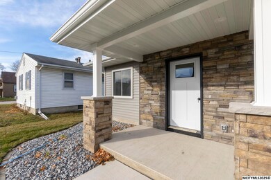 138 25th St SW, Mason City, IA 50401 - photo 4