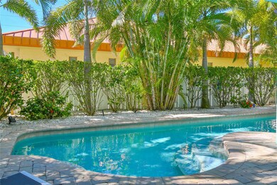 2506 Avenue C unit B, Bradenton Beach, FL 34217 - photo 4