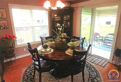 6309 SW Monarch Ct, Topeka, KS 66610 - photo 6