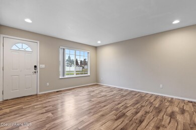 903ETetonAve-3
