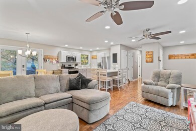 44350 Clarkes Landing Rd, Hollywood, MD 20636 - photo 4