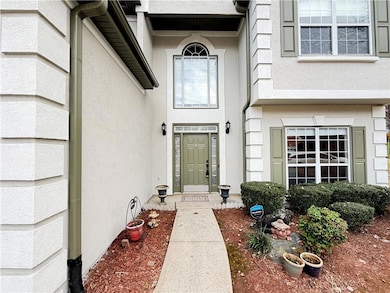 1530 Oglethorpe Run Ln, Suwanee, GA 30024 - photo 4