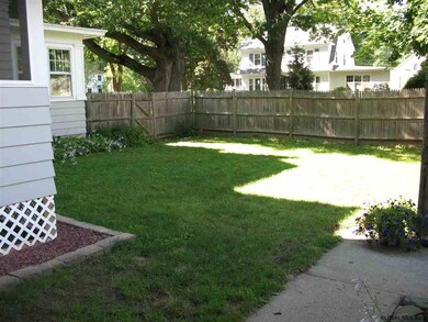 1484 Dean St, Schenectady, NY 12309 - photo 7