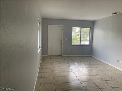 2327 Hunter Blvd unit B, Naples, FL 34116 - photo 2
