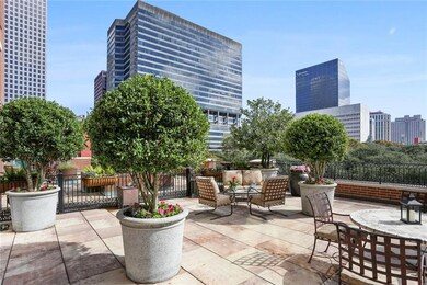 Fabulous Downtown location with spectacular views