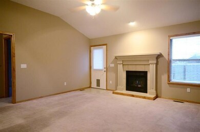 852 LORENZA LIVING ROOM