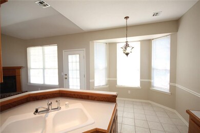 1305 Sanford Dr, Bentonville, AR 72712 - photo 3