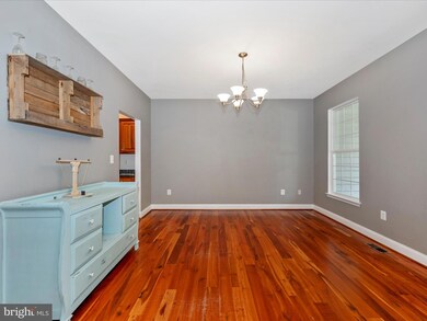 18624 Outpost Rd, Keedysville, MD 21756 - photo 7