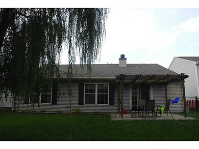 783 Scotch Pine Dr, Greenwood, IN 46143 - photo 4