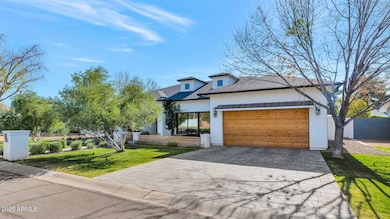 4147 E Clarendon Ave