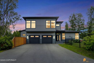 4411 Garfield St, Anchorage, AK 99503 - photo 2