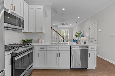 308 25th Half St unit B, Virginia Beach, VA 23451 - photo 6