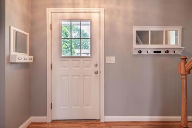 1283 Castleton Rd N-8