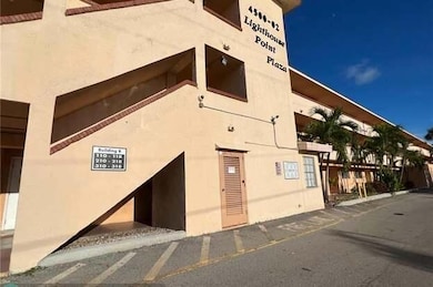 4502 N Federal Hwy unit 218b, Lighthouse Point, FL 33064 - photo 3