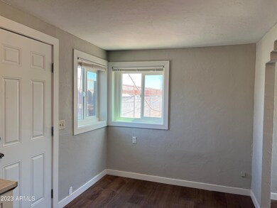 Photo #6