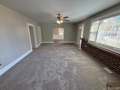 1033 Jefferson St, Roanoke Rapids, NC 27870 - photo 3