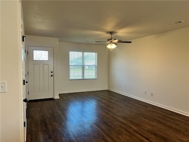 820 S Parrot Ln, Siloam Springs, AR 72761 - photo 5