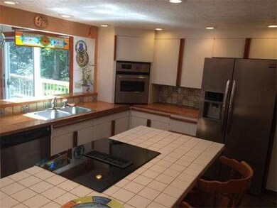 34 Hilltop Dr, Wenham, MA 01984 - photo 4