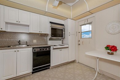 Palm-Aire unit 912, Pompano Beach, FL 33069 - photo 4