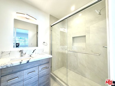 8821 Alcott St unit 8, Los Angeles, CA 90035 - photo 7