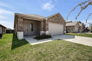 16624 Lonely Pines Dr, Conroe, TX 77302 - photo 2