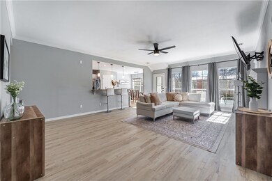 1303 Sanford Dr, Bentonville, AR 72712 - photo 4