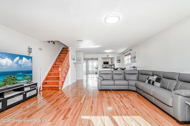 259 Brookfield Ave, Staten Island, NY 10308 - photo 6