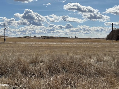 Lot 4 B 2 Meadow Creek St, Williston, ND 58801 - photo 2