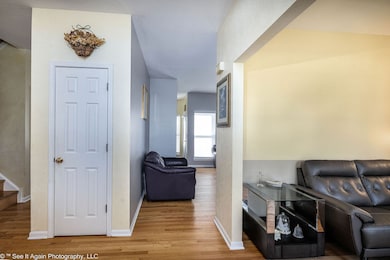 1705 Seward St, Roselle, IL 60172 - photo 5