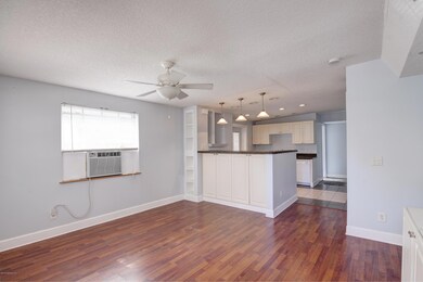 1392 Wolfe St, Jacksonville, FL 32205 - photo 2
