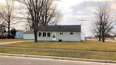 4402 Camden Ave, Lorain, OH 44055 - photo 2